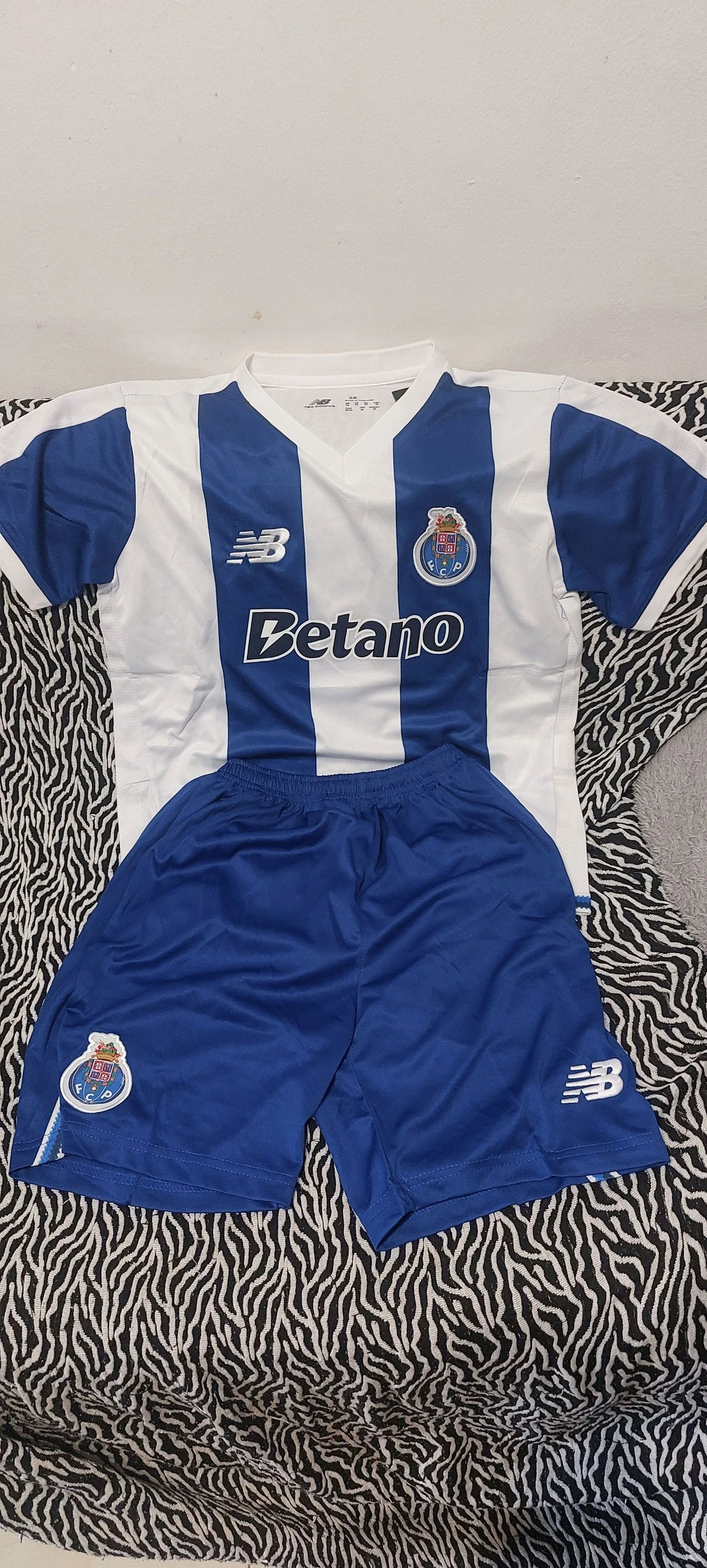 Camisola porto crianca tamanho 2 aos 14 anos